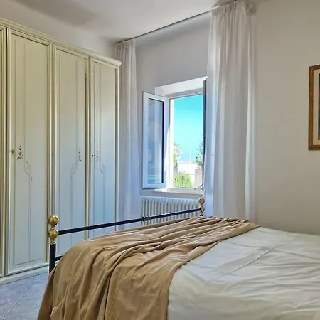 50 Mt Dal Mare Corte Wi-fi E Condizionatore *