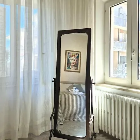 50 Mt Dal Mare Corte Wi-fi E Condizionatore * Порто-Сант'Эльпидио
